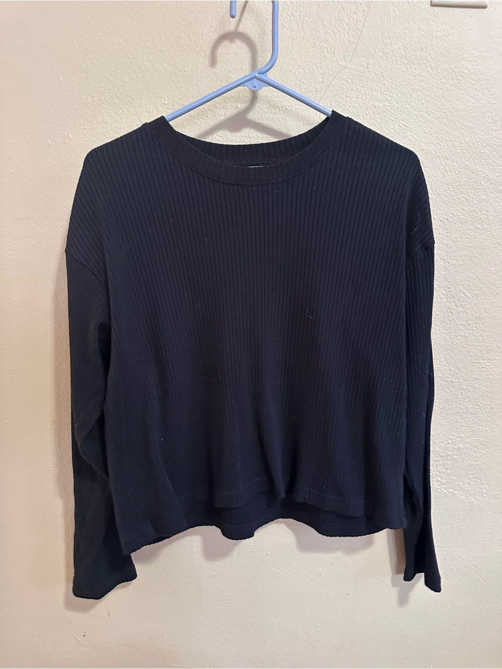 Time and Tru Black Ribbed Long-Sleeve Crew Top